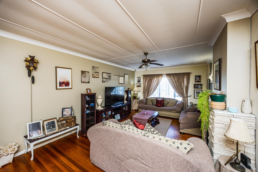 3 Bedroom Property for Sale in Sunnyridge Eastern Cape